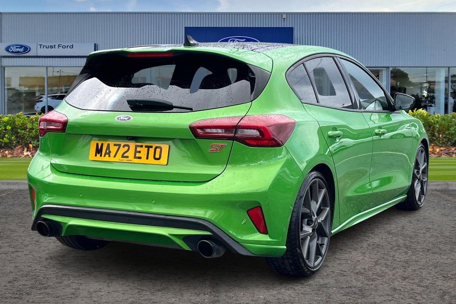 Ford Focus Photo 3