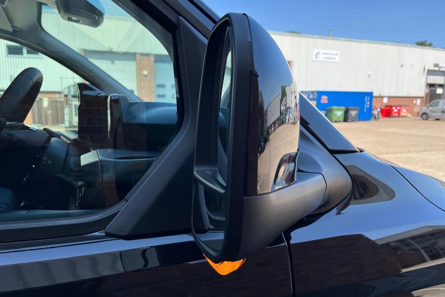 Used Ford TRANSIT CUSTOM LA26EKZ 37