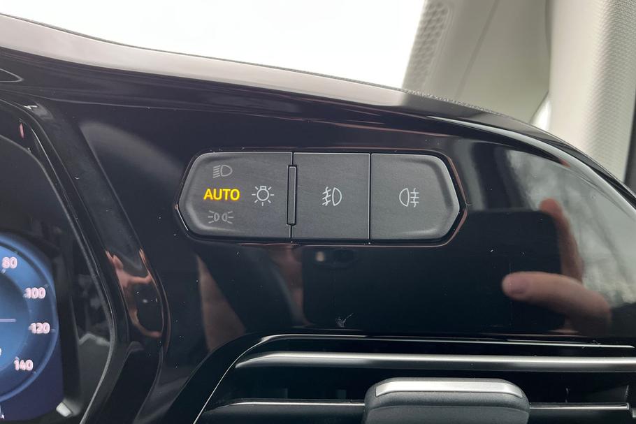 Used FORD TRANSIT CONNECT WV75YMD 34