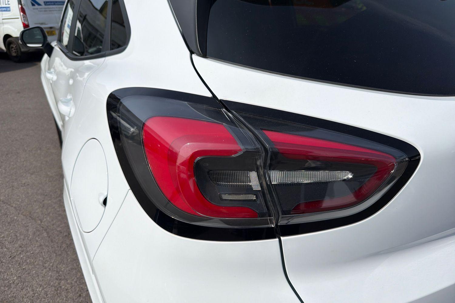 Ford Puma Photo 29