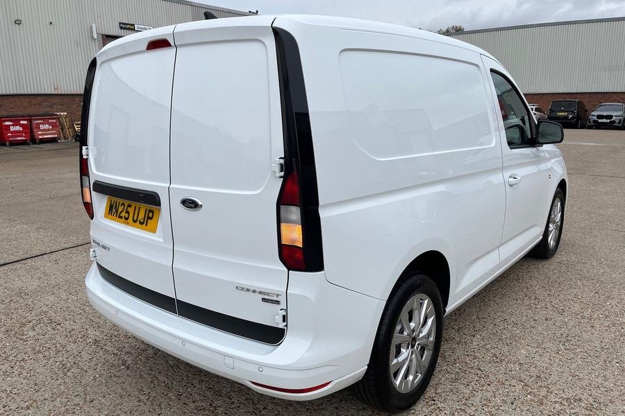 Ford TRANSIT CONNECT Photo autoimg-9c32289ffbbee65fccc208a636bf8f73b1534ef9.jpg