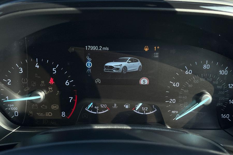 Ford Focus Photo autoimg-9c332a4c783d6f1535c3c1d1c058d6f8135828dc.jpg