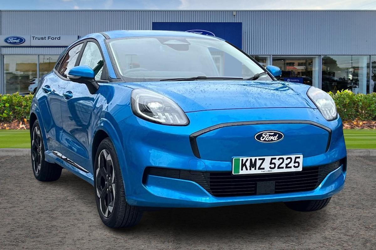 Ford Puma listing photo