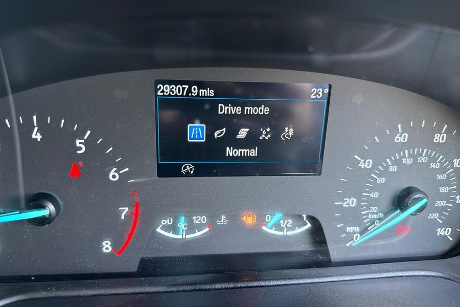 Ford Fiesta Photo autoimg-9c409714aafe1772dca28fcf6b53164bb064adb5.jpg
