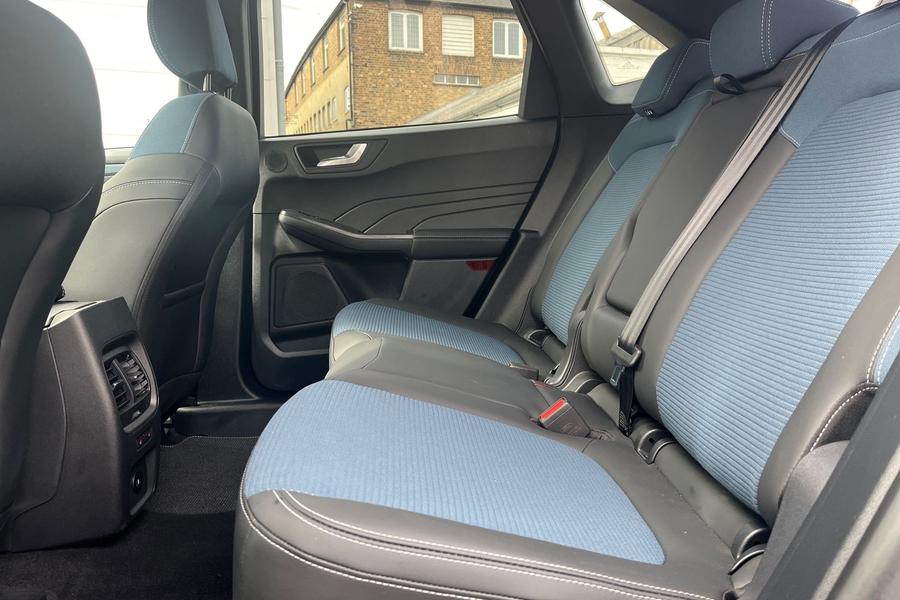 Ford KUGA Photo autoimg-9c40b462c33f74a64b97c312ca732b0453e499d1.jpg