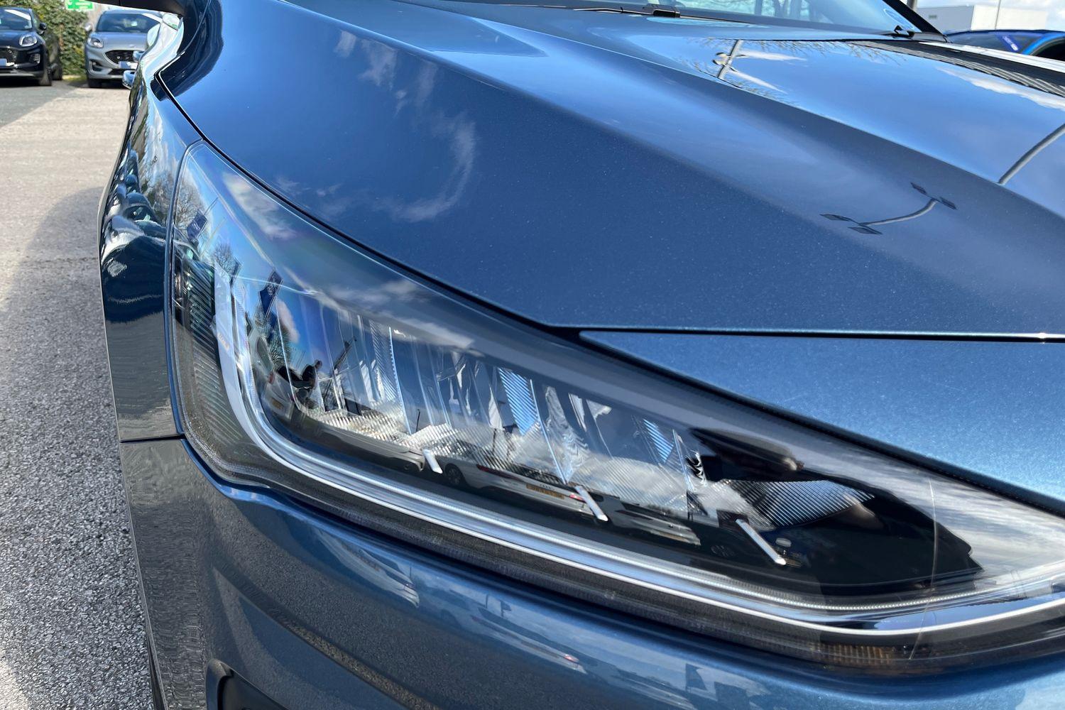 Ford FOCUS Photo 39