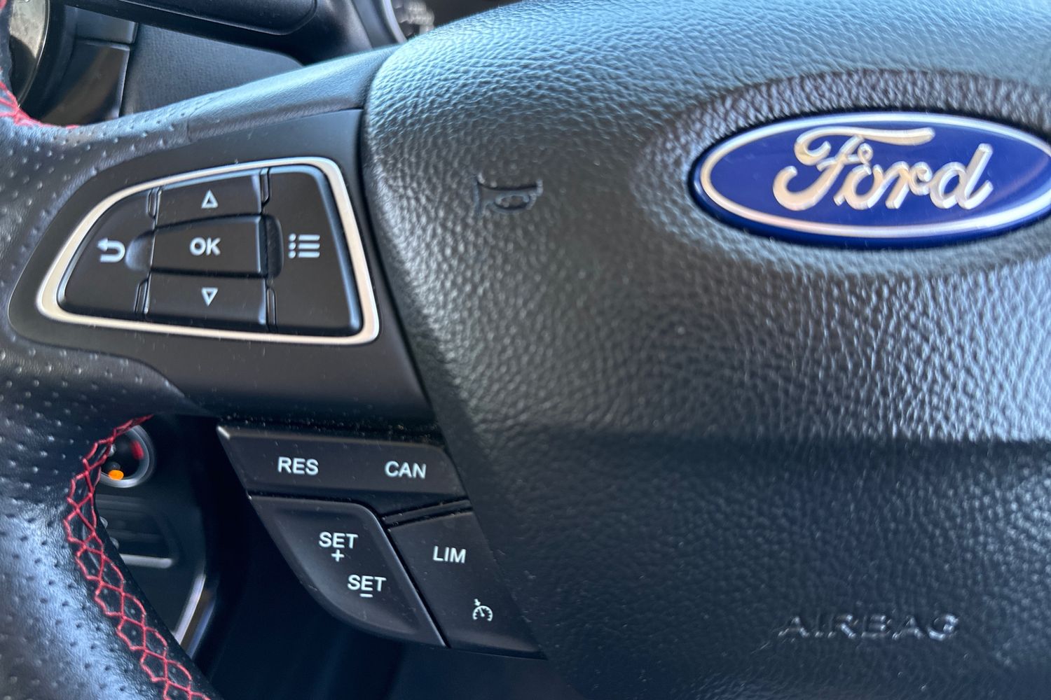 Ford EcoSport Photo 22