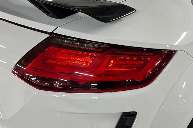 AUDI TT Photo 18