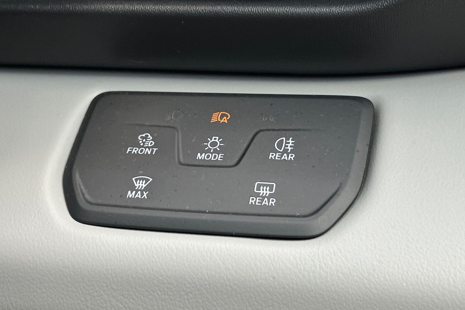Ford Explorer Photo 33