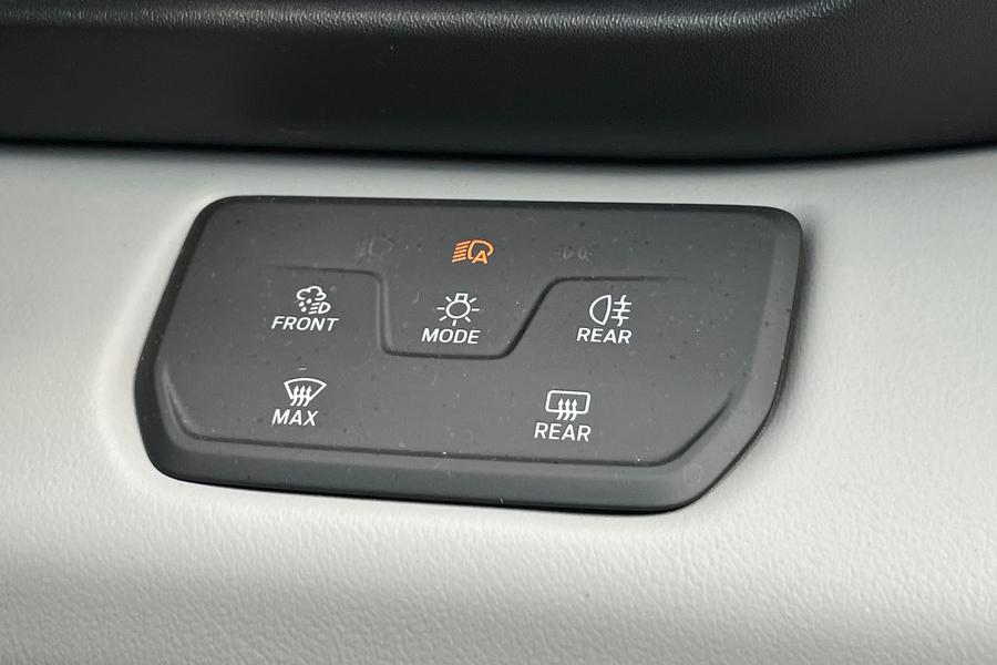 Ford Explorer Photo autoimg-9c4d621e027871b0b7fb3e025f5fe5ebac7cbc4f.jpg