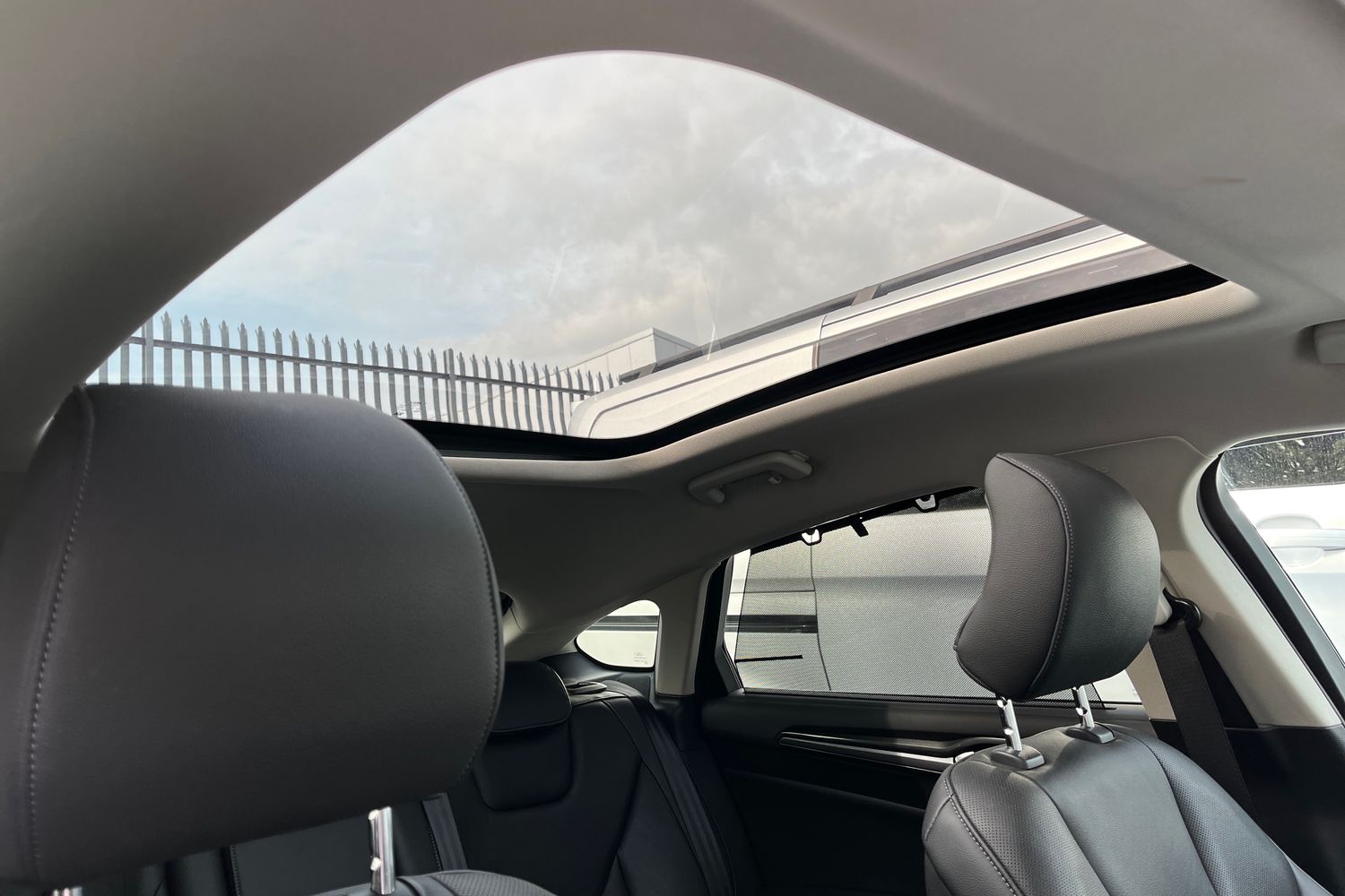 Ford MONDEO Photo 22