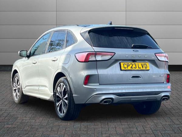 Ford Kuga Photo autoimg-9c54b824cd59dbb94fb55ad3e8f355fd5b34fd33.jpg