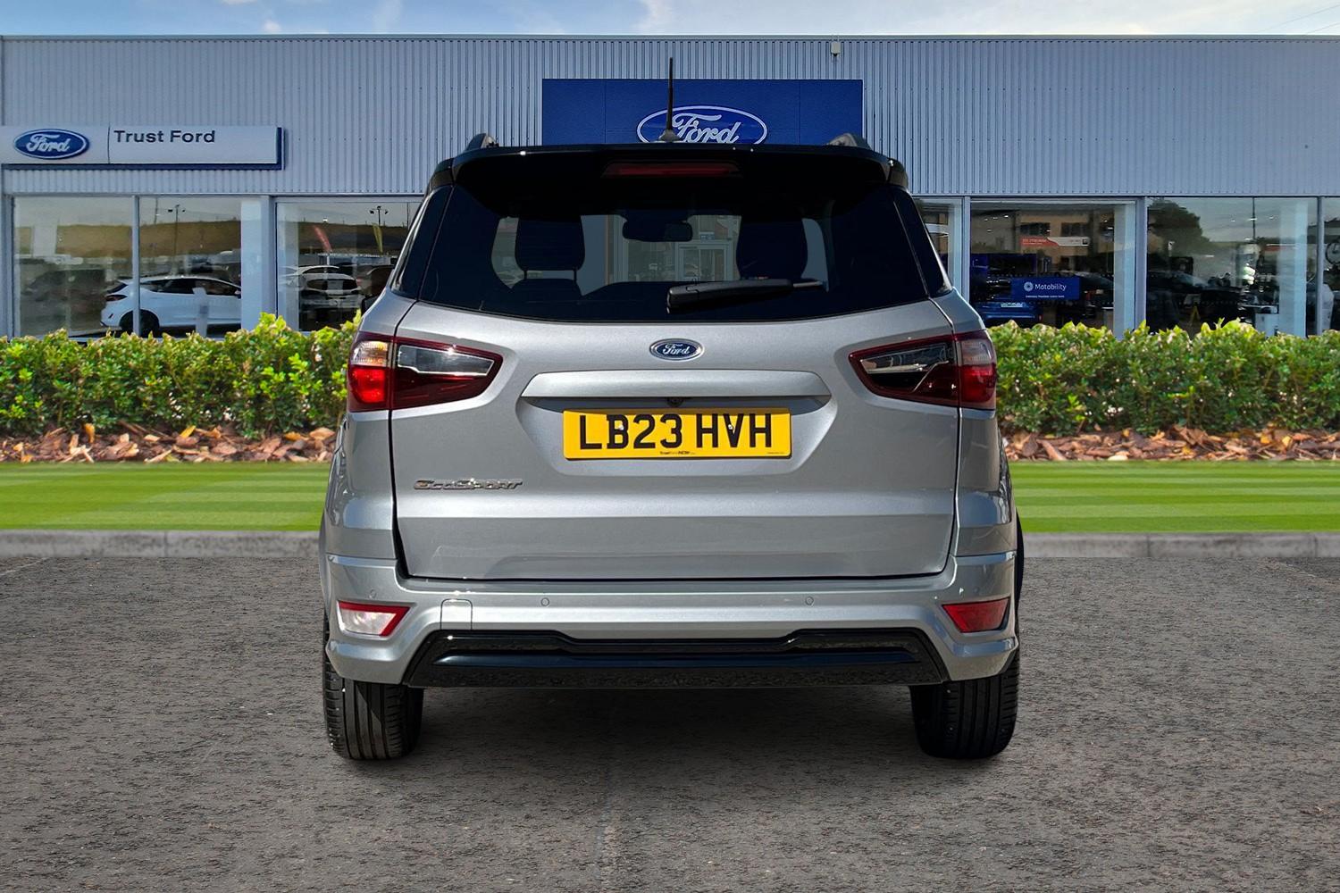 Ford EcoSport Photo 6
