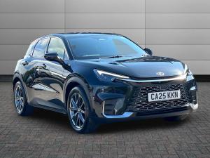 Used 2025 Lexus LBX 1.5 VVT-iE Premium Plus SUV 5dr Petrol Hybrid E-CVT Euro 6 (s/s) (136 ps) Black at Sinclair Direct
