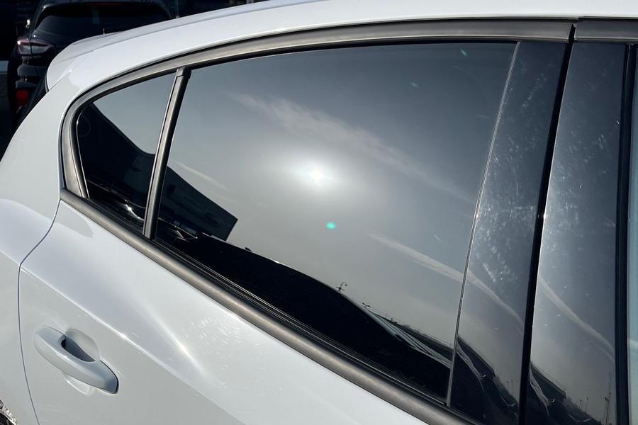 Ford Focus Photo autoimg-9c5dd1a631bf45bfe4a0ed1849ad688b11b3ce04.jpg