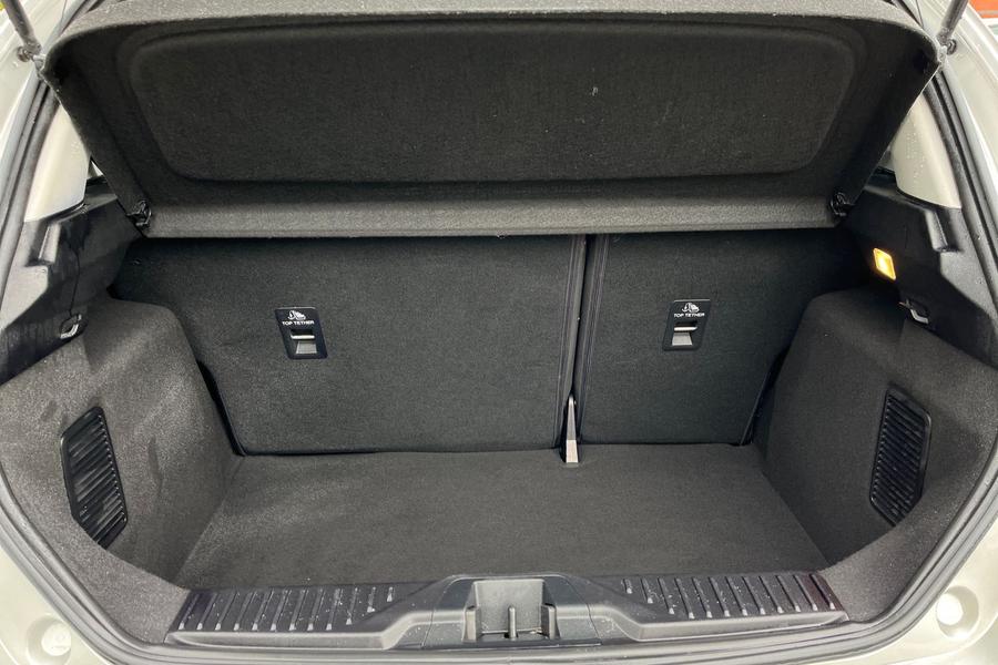 Ford Fiesta Photo autoimg-9c60944f4e3428bb3dc3c270ef72a632fb374f32.jpg