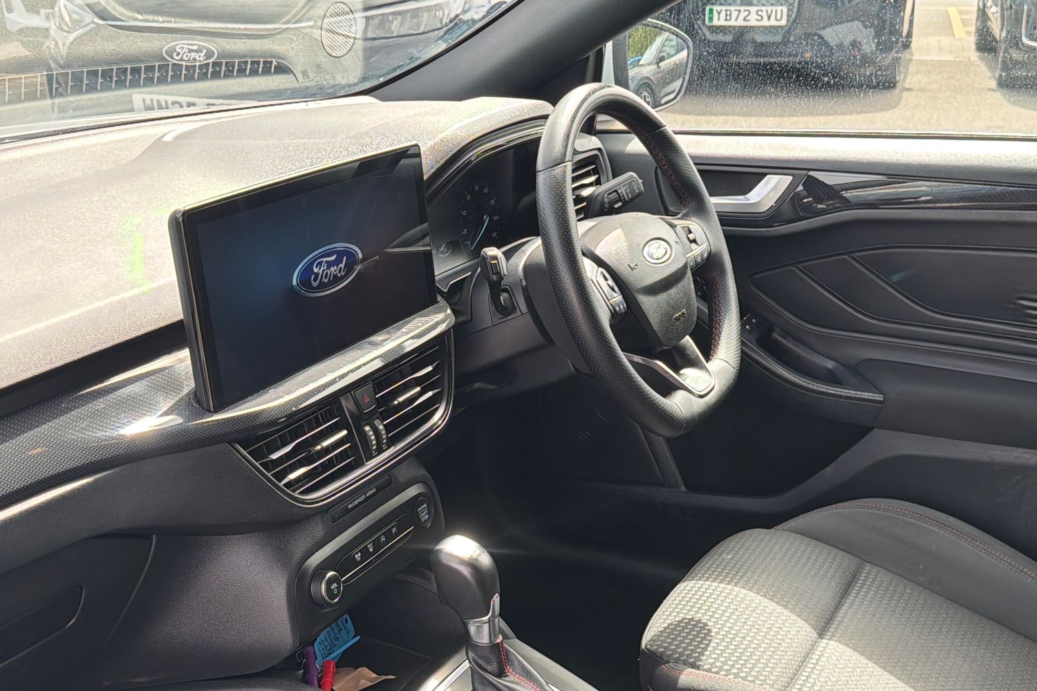 Ford FOCUS Photo 17