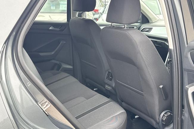 VOLKSWAGEN T-Roc Photo 48