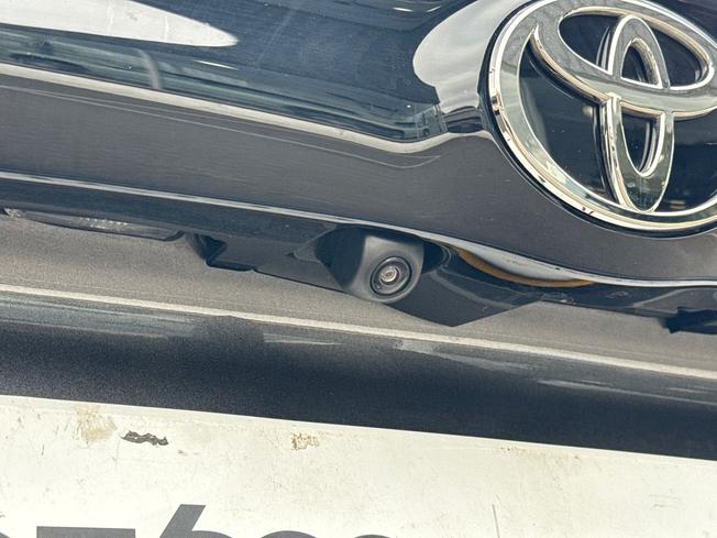TOYOTA Yaris Photo 29