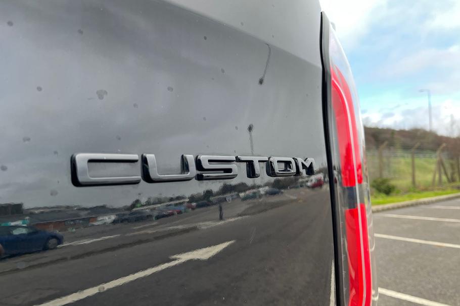 Used FORD E-TRANSIT CUSTOM WR75JHE 18