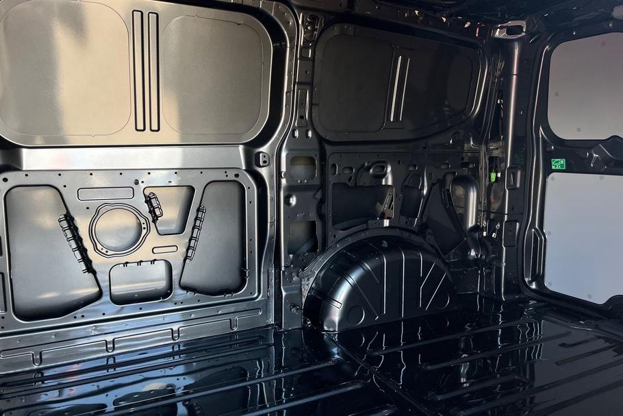 Used Ford E-TRANSIT CUSTOM BL75SXZ 4