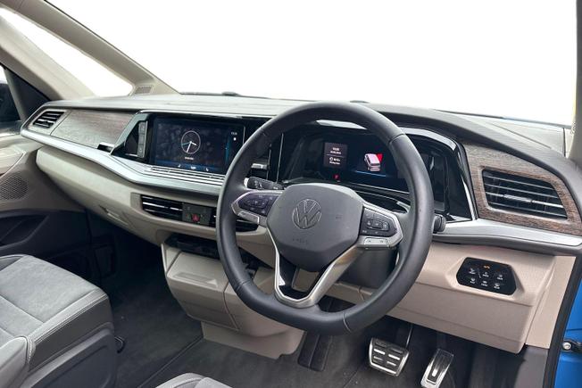 Volkswagen Multivan Photo 10