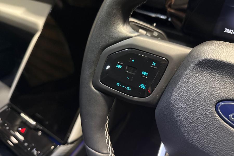 Ford Explorer Photo autoimg-9c6cc8c619c5f69cce72ea053b1229fa80dfd083.jpg