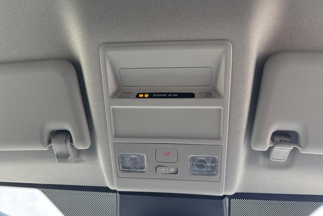 VOLKSWAGEN Transporter Photo 38