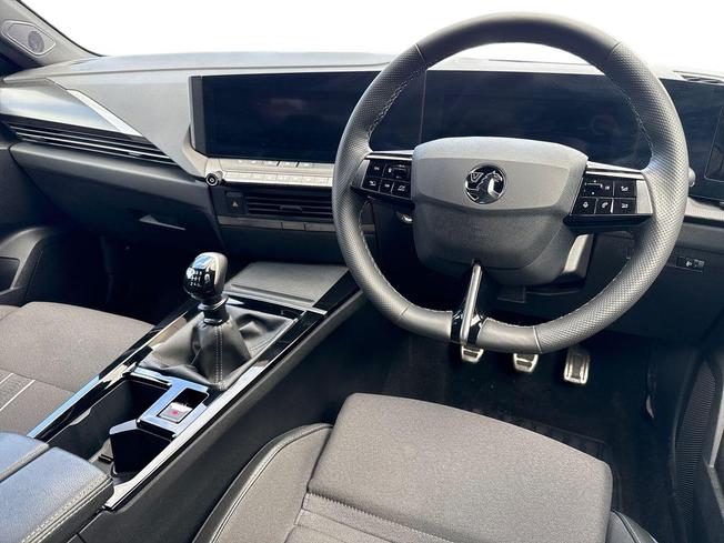 VAUXHALL Astra Photo 11