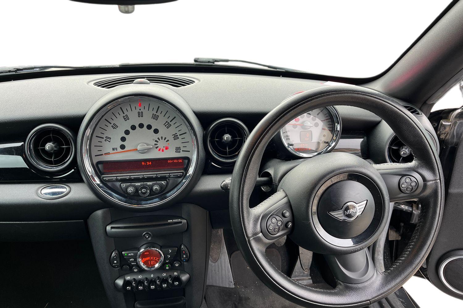 MINI COUPE Photo 10