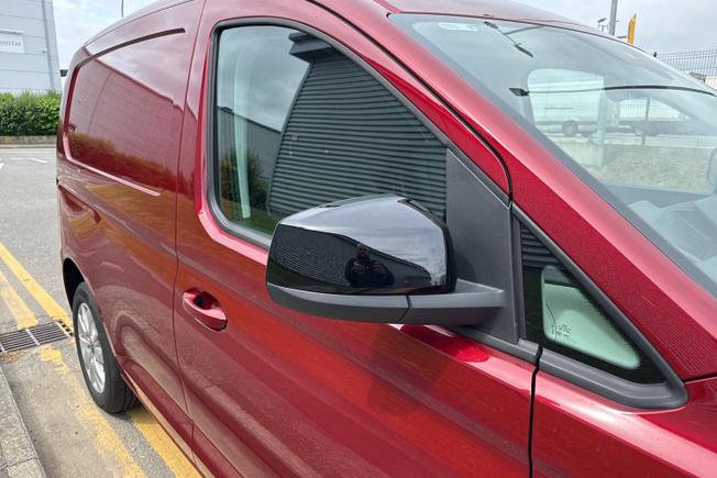 VOLKSWAGEN Caddy Photo 20