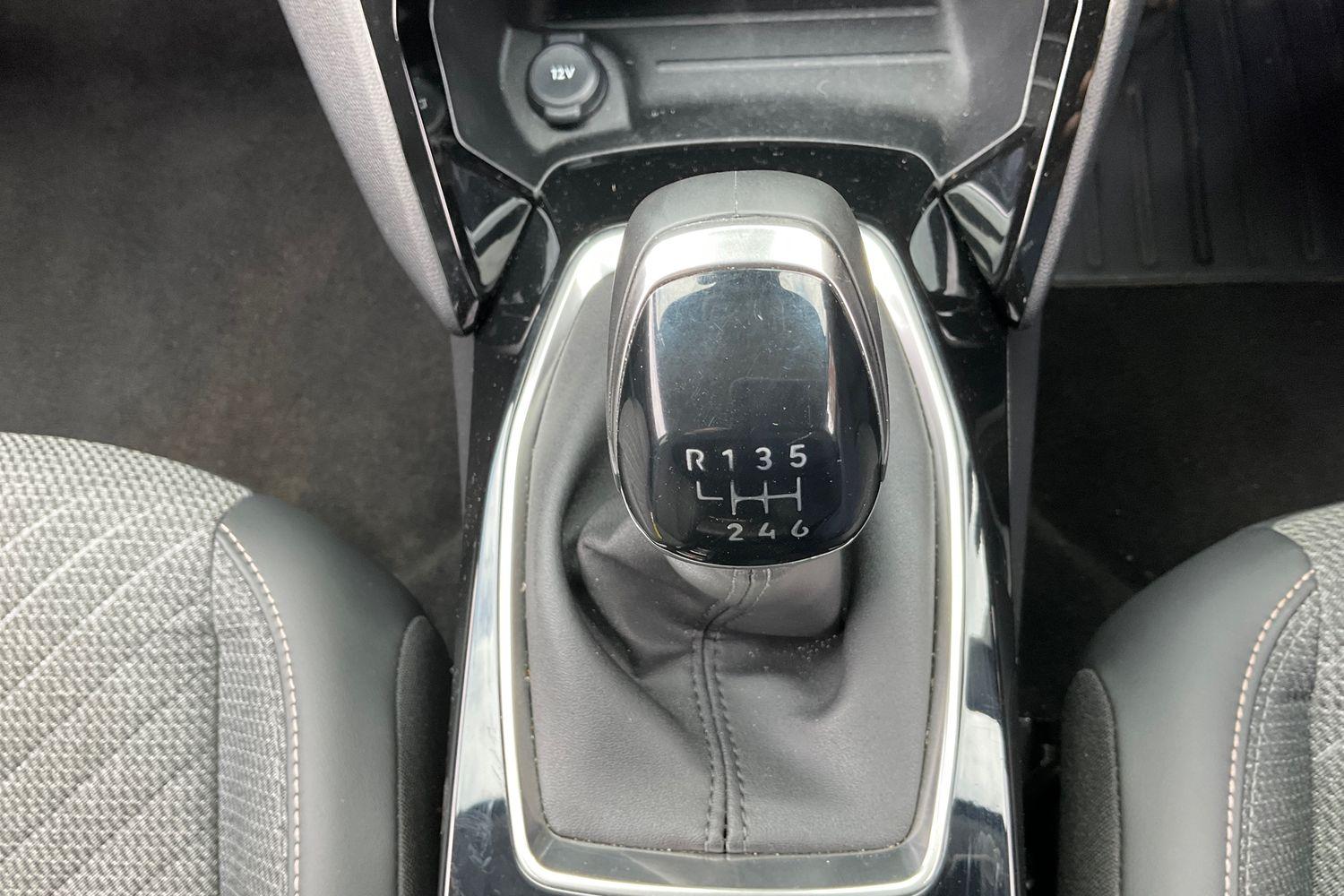 Peugeot 208 Photo 27