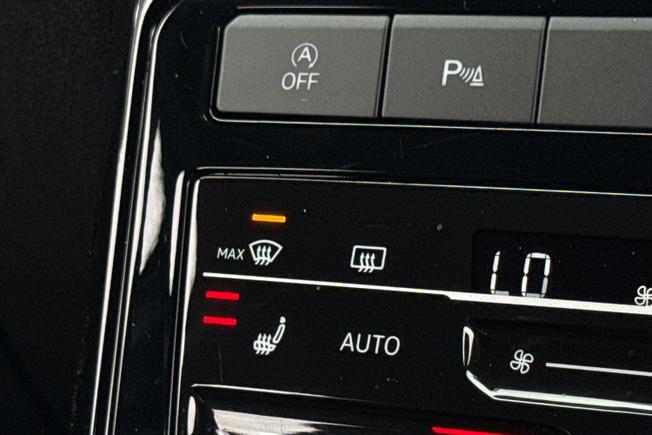 VOLKSWAGEN T-Cross Photo 24