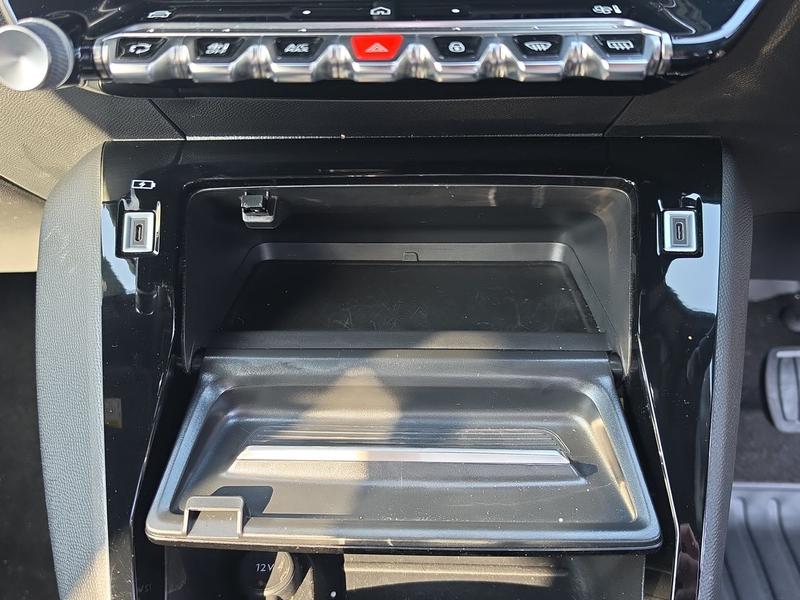 Used Peugeot 2008 KM25UPP 36