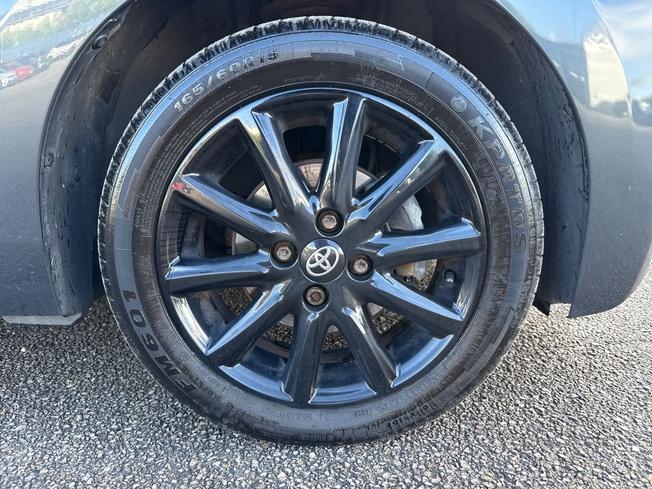 TOYOTA Aygo Photo 5