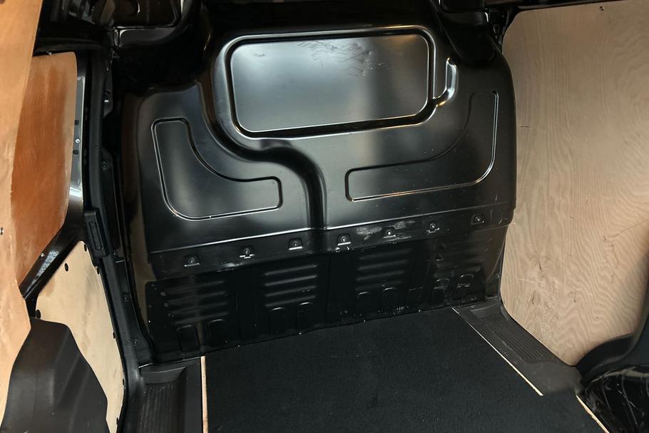 Used Ford TRANSIT COURIER 27