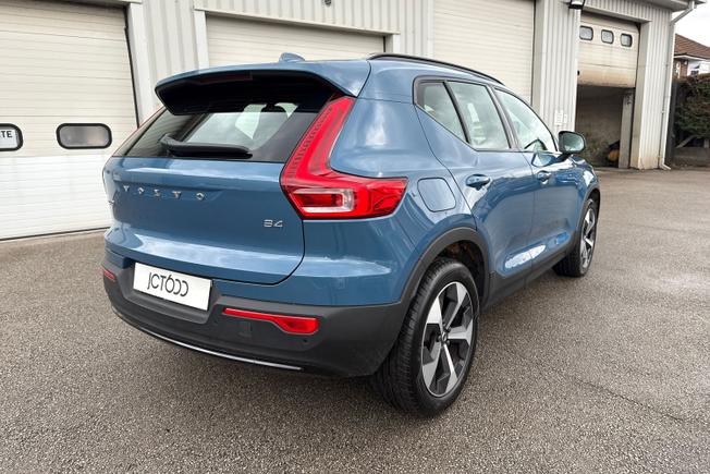 VOLVO Xc40 Photo 22