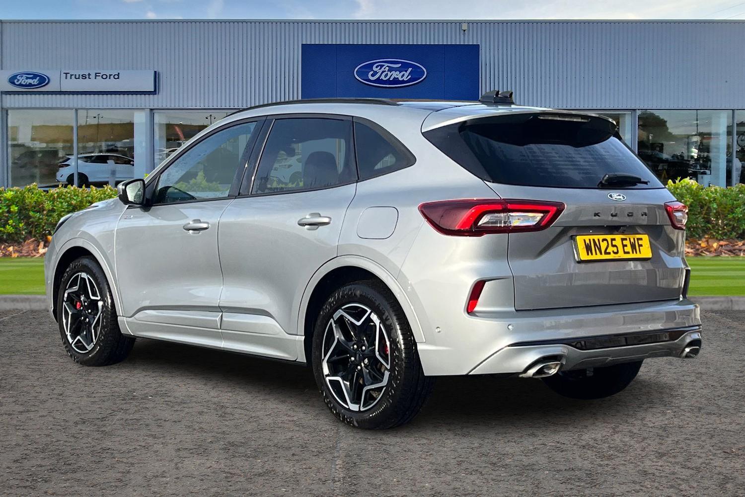 Ford KUGA Photo 1