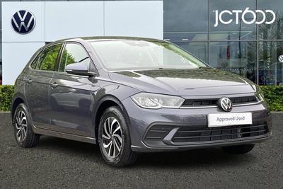 2024 VOLKSWAGEN Polo 1.0 TSI Life Hatchback 5dr Petrol DSG Euro 6 (s/s) (95 ps) at JCT600