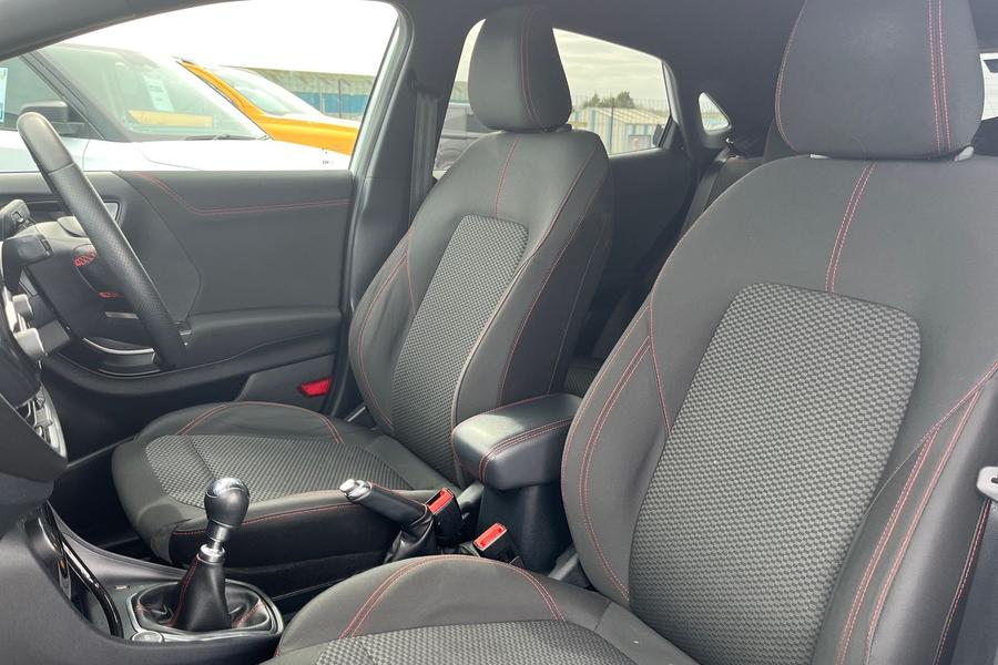 Ford PUMA Photo autoimg-9c7e5addfe1b509f47e726439c0f4a01124b4706.jpg