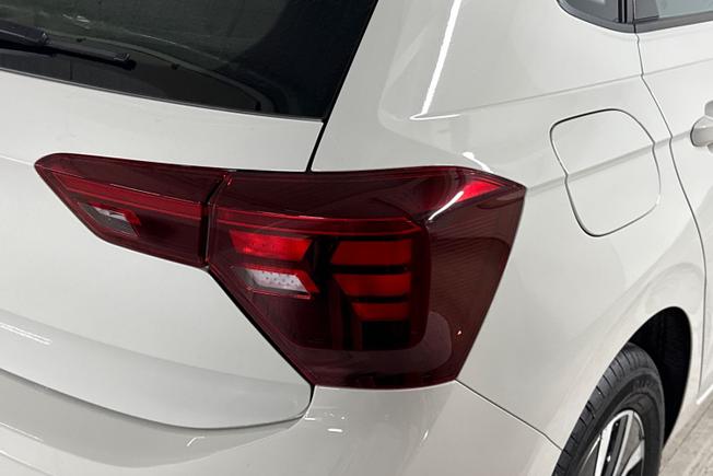 Volkswagen Polo Photo 18