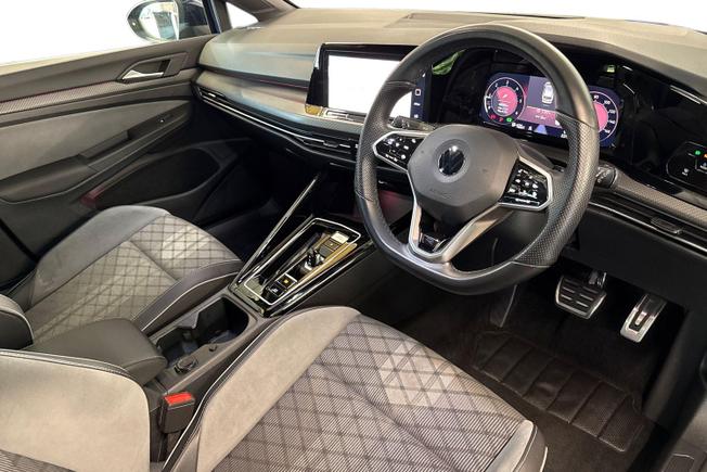 VOLKSWAGEN Golf Photo 6