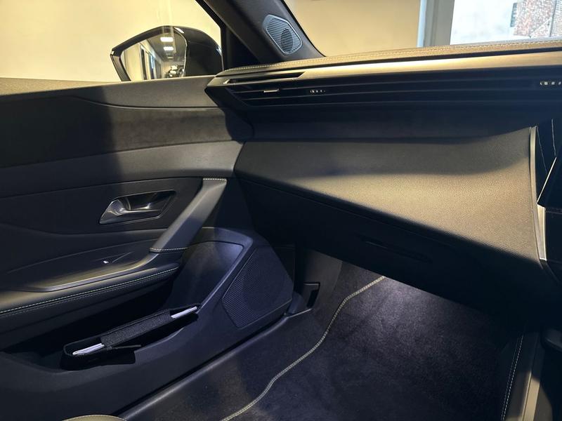 Used Peugeot 408 BJ24DVC 40