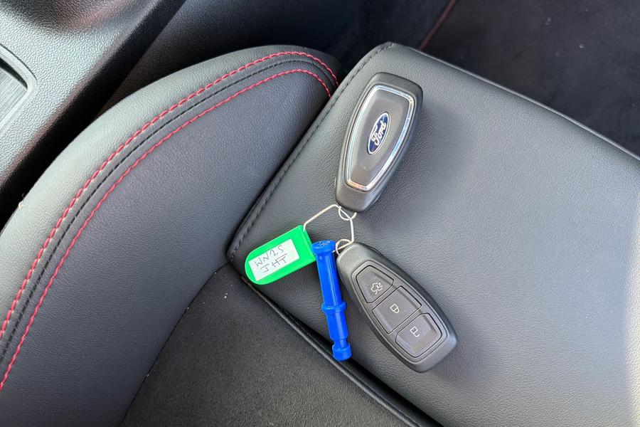 Ford KUGA Photo autoimg-9c841a38b68c7576866452f6376f41d70fe947b2.jpg