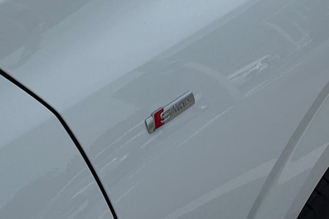 AUDI Q3 Photo 20