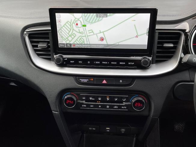 KIA Ceed Photo 14