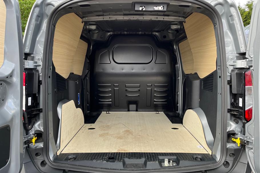 Used Ford TRANSIT COURIER LG25RYA 6