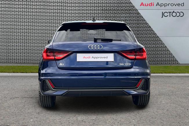 AUDI A1 Photo 7