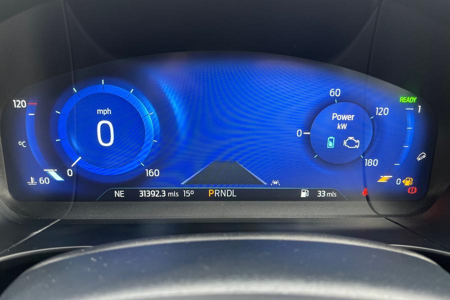 Ford KUGA Photo autoimg-9c8fb6d7b213cc6ed123840b276f7a1f13c4312a.jpg