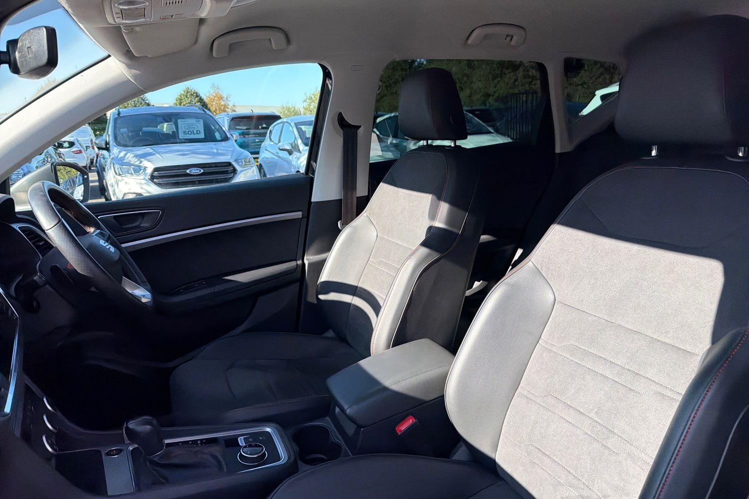 SEAT ATECA Photo 18